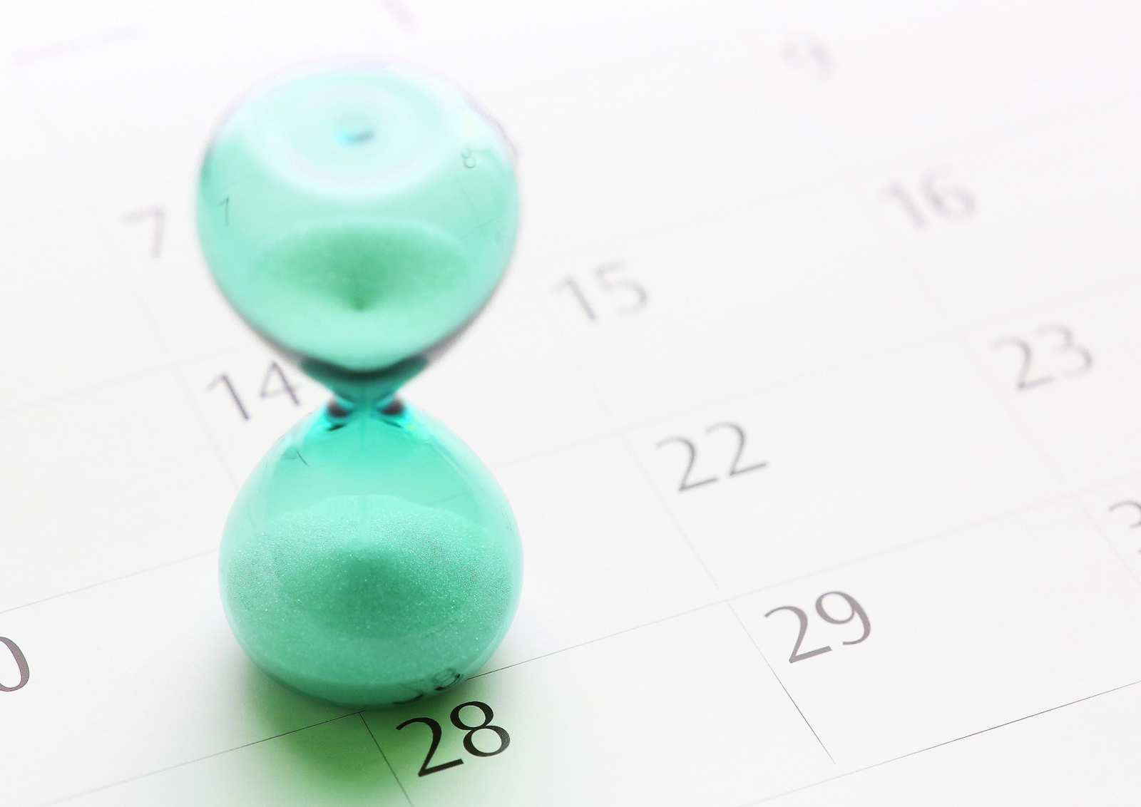 労務管理・勤怠管理・就業管理の違いは何？ どう使い分ける？ - 人事